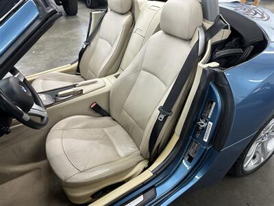 2003 BMW Z4 3.0i - Photo 21 - Portland, OR 97220