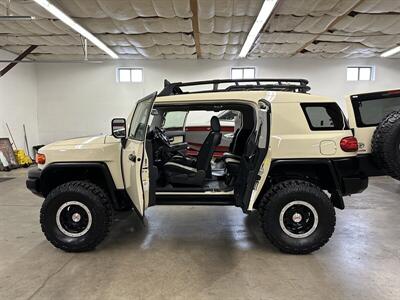 2010 Toyota FJ Cruiser Trail Teams Special   - Photo 15 - Portland, OR 97220