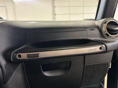 2016 Jeep Wrangler Unlimited Sahara 75t   - Photo 41 - Portland, OR 97220