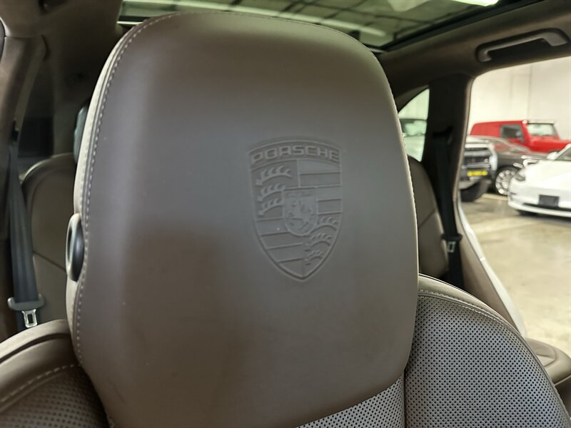 2015 Porsche Cayenne Turbo - Photo 37