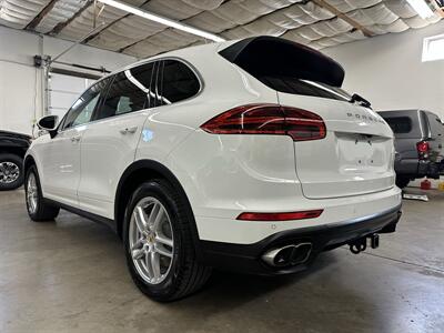 2015 Porsche Cayenne Turbo   - Photo 48 - Portland, OR 97220