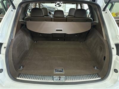 2015 Porsche Cayenne Turbo   - Photo 15 - Portland, OR 97220