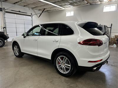 2015 Porsche Cayenne Turbo   - Photo 5 - Portland, OR 97220