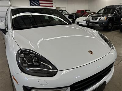 2015 Porsche Cayenne Turbo   - Photo 41 - Portland, OR 97220