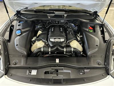 2015 Porsche Cayenne Turbo   - Photo 51 - Portland, OR 97220