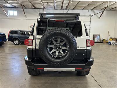 2010 Toyota FJ Cruiser   - Photo 4 - Portland, OR 97220