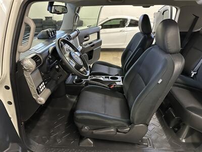 2010 Toyota FJ Cruiser   - Photo 15 - Portland, OR 97220