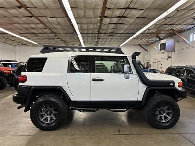 2010 Toyota FJ Cruiser   - Photo 2 - Portland, OR 97220