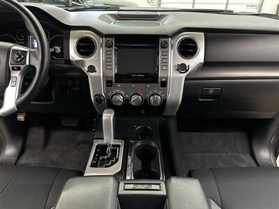 2019 Toyota Tundra SR5   - Photo 22 - Portland, OR 97220