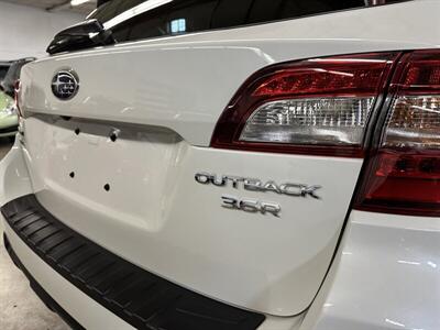 2016 Subaru Outback 3.6R Limited   - Photo 44 - Portland, OR 97220