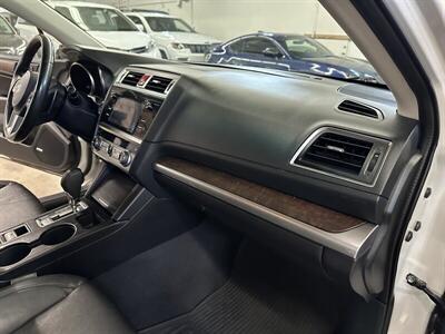 2016 Subaru Outback 3.6R Limited   - Photo 36 - Portland, OR 97220