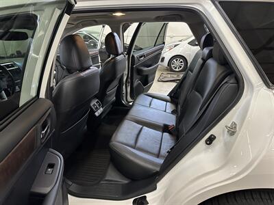 2016 Subaru Outback 3.6R Limited - Photo 14 - Portland, OR 97220