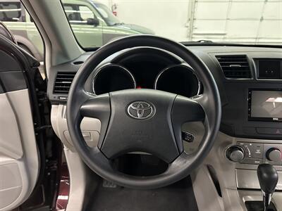 2012 Toyota Highlander - Photo 21 - Portland, OR 97220
