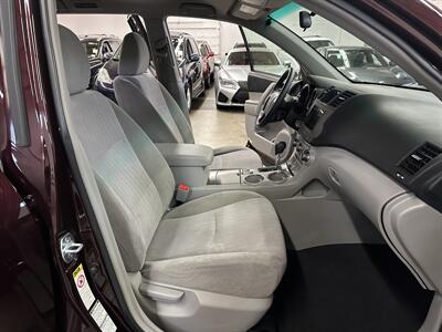2012 Toyota Highlander - Photo 16 - Portland, OR 97220