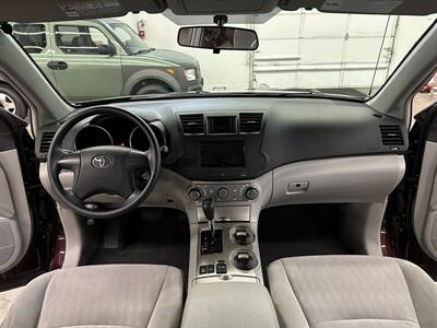 2012 Toyota Highlander - Photo 20 - Portland, OR 97220