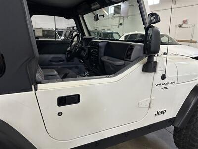 1997 Jeep Wrangler Sport 2dr 5-speed Manual - Photo 44 - Portland, OR 97220