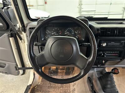1997 Jeep Wrangler Sport 2dr  5-speed Manual - Photo 21 - Portland, OR 97220