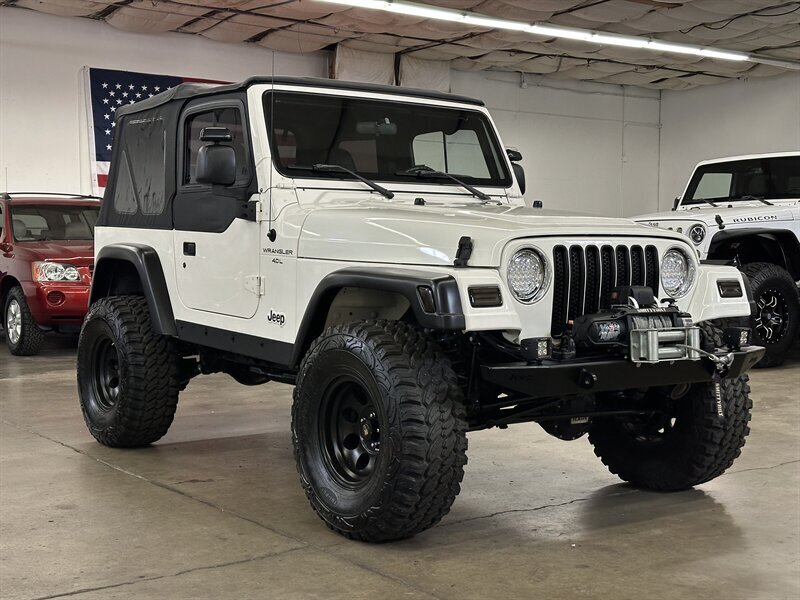 1997 Jeep Wrangler Sport 2dr  5-speed Manual - Photo 1 - Portland, OR 97220
