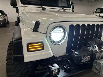 1997 Jeep Wrangler Sport 2dr 5-speed Manual - Photo 38 - Portland, OR 97220