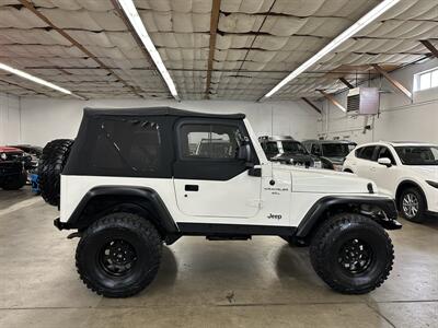 1997 Jeep Wrangler Sport 2dr  5-speed Manual - Photo 2 - Portland, OR 97220