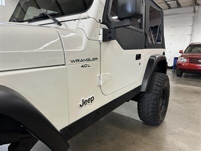 1997 Jeep Wrangler Sport 2dr  5-speed Manual - Photo 34 - Portland, OR 97220