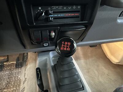 1997 Jeep Wrangler Sport 2dr  5-speed Manual - Photo 28 - Portland, OR 97220