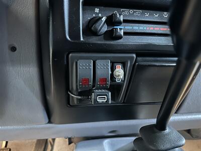 1997 Jeep Wrangler Sport 2dr  5-speed Manual - Photo 23 - Portland, OR 97220