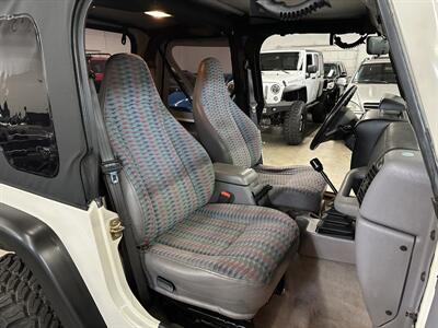 1997 Jeep Wrangler Sport 2dr  5-speed Manual - Photo 27 - Portland, OR 97220