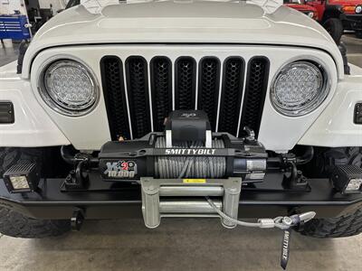 1997 Jeep Wrangler Sport 2dr  5-speed Manual - Photo 8 - Portland, OR 97220