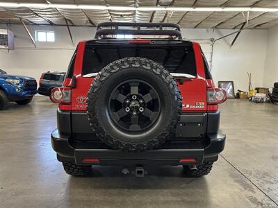 2012 Toyota FJ Cruiser Trail Teams Special   - Photo 15 - Portland, OR 97220