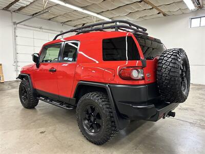 2012 Toyota FJ Cruiser Trail Teams Special   - Photo 18 - Portland, OR 97220