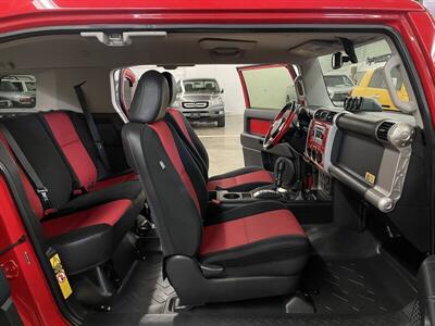 2012 Toyota FJ Cruiser Trail Teams Special   - Photo 48 - Portland, OR 97220