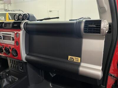 2012 Toyota FJ Cruiser Trail Teams Special   - Photo 76 - Portland, OR 97220