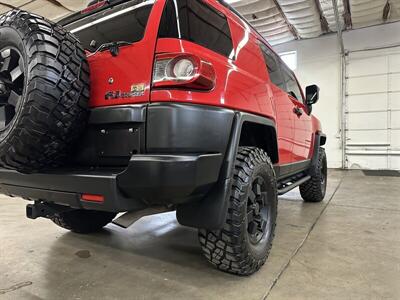 2012 Toyota FJ Cruiser Trail Teams Special   - Photo 98 - Portland, OR 97220