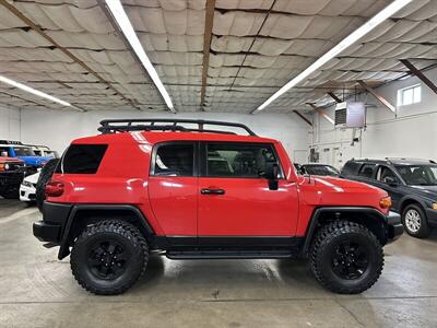 2012 Toyota FJ Cruiser Trail Teams Special   - Photo 8 - Portland, OR 97220