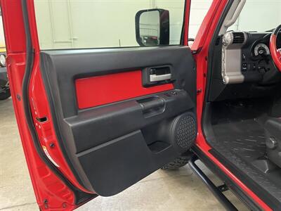 2012 Toyota FJ Cruiser Trail Teams Special   - Photo 66 - Portland, OR 97220