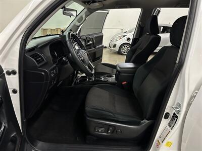 2016 Toyota 4Runner Trail  TRD - Photo 15 - Portland, OR 97220