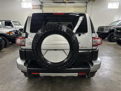 2012 Toyota FJ Cruiser   - Photo 3 - Portland, OR 97220