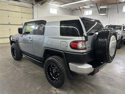 2012 Toyota FJ Cruiser   - Photo 4 - Portland, OR 97220