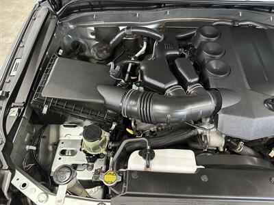 2012 Toyota FJ Cruiser   - Photo 40 - Portland, OR 97220