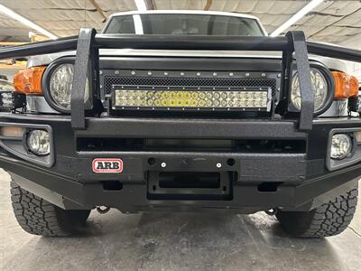 2012 Toyota FJ Cruiser   - Photo 7 - Portland, OR 97220