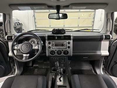 2012 Toyota FJ Cruiser   - Photo 17 - Portland, OR 97220