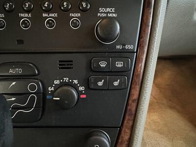 2006 Volvo XC70   - Photo 19 - Portland, OR 97220