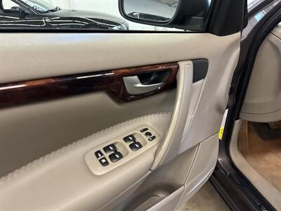 2006 Volvo XC70   - Photo 23 - Portland, OR 97220