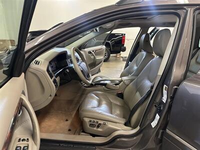 2006 Volvo XC70   - Photo 9 - Portland, OR 97220