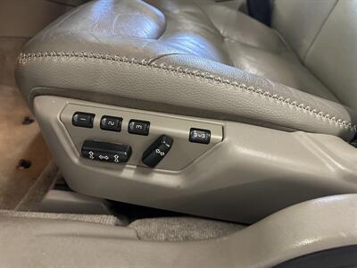 2006 Volvo XC70   - Photo 22 - Portland, OR 97220