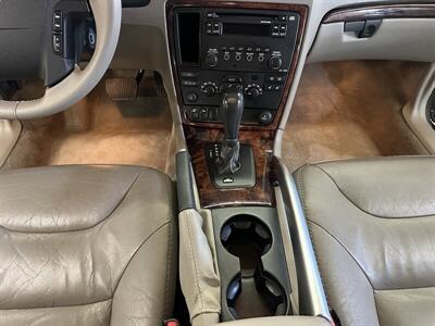 2006 Volvo XC70   - Photo 26 - Portland, OR 97220