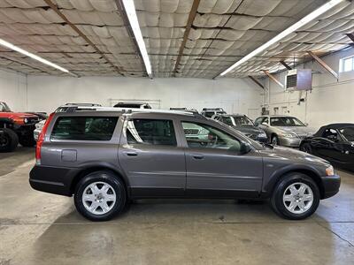 2006 Volvo XC70   - Photo 2 - Portland, OR 97220