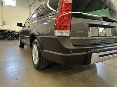 2006 Volvo XC70   - Photo 29 - Portland, OR 97220