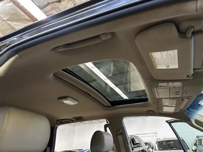 2016 Toyota Sequoia Limited  1-Owner - Photo 24 - Portland, OR 97220